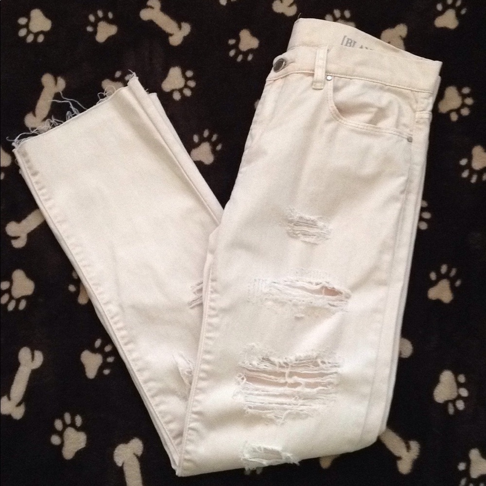 🎉HP🎉Blank NYC Distressed Jeans - Picture 7 of 8